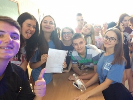 First Results and Impressions of Student Life