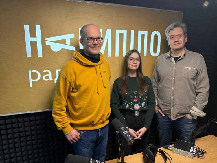 ​Усний переклад інтерв’ю на радіо «Накипіло» від студентки факультету