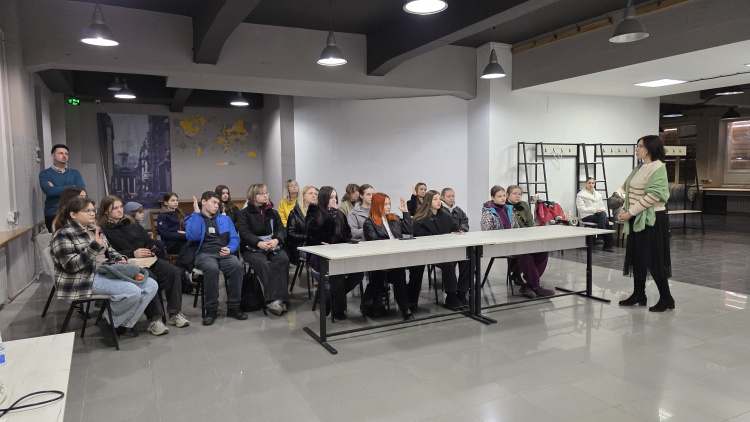 ​24 березня 2026 року в межах Школи вихідного дня Каразінського факультет іноземних мов провів для школярів інтерактивний захід «Три іноземних мови – один світ!»